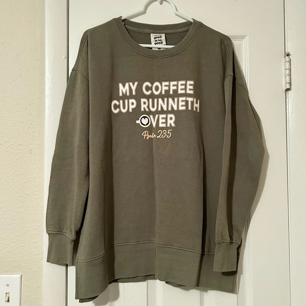 Jadelynn Brooke olive green oversized lightweight sweatshirt, size S